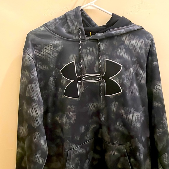 Under Armour Camo Sweatshirt Hoodie Medium - Picture 1 of 1